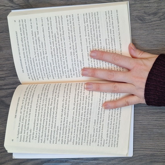 ✳️2 for $14✳️ The 39 Steps Book - Picture 3 of 3